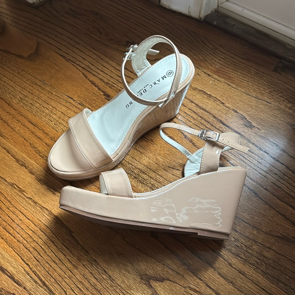 Marc Defang Nude Wedge Girls/Ladies Size 6